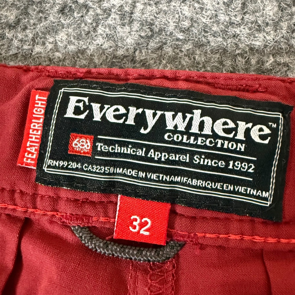686 Everywhere Featherlight Chino Shorts Mens 32 Red Stretch Lightweight Travel - Picture 2 of 10